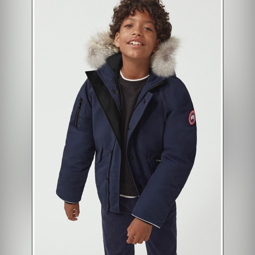 Canada Goose Jacket Youth Size Medium Graphite